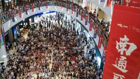 足球巨星卡塞米罗加盟狼队！独家爆料：中国新星徐彬即将亮相英超，或先租战英冠赛场！